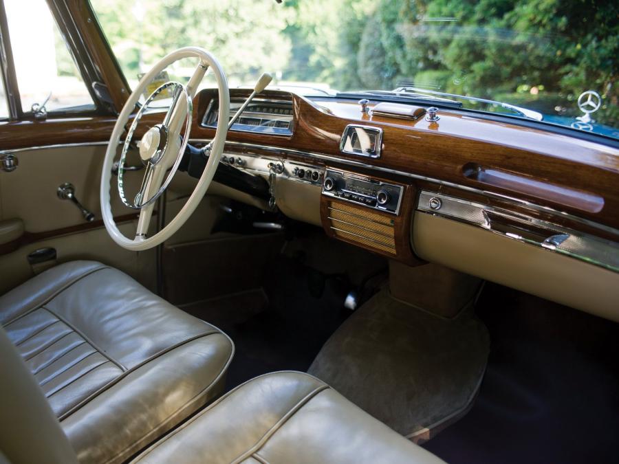  Mercedes-Benz 220 S Cabriolet 1958 года  (фото 48 из 49)